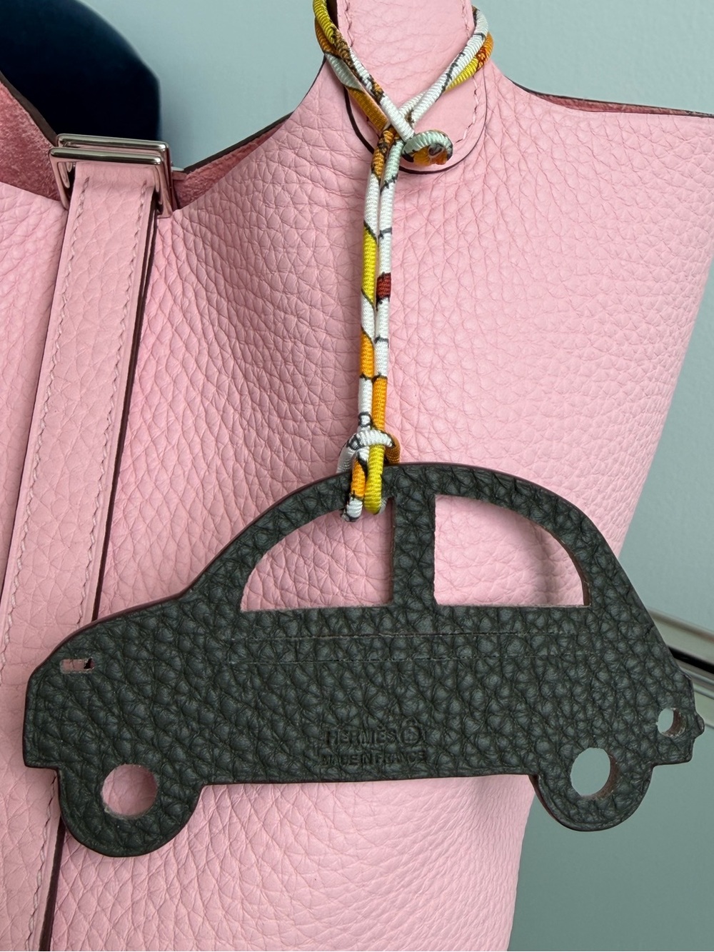 Hermès Italian Car Leather Charm in Etoupè. Petit h 🎉 - Picture 6 of 7